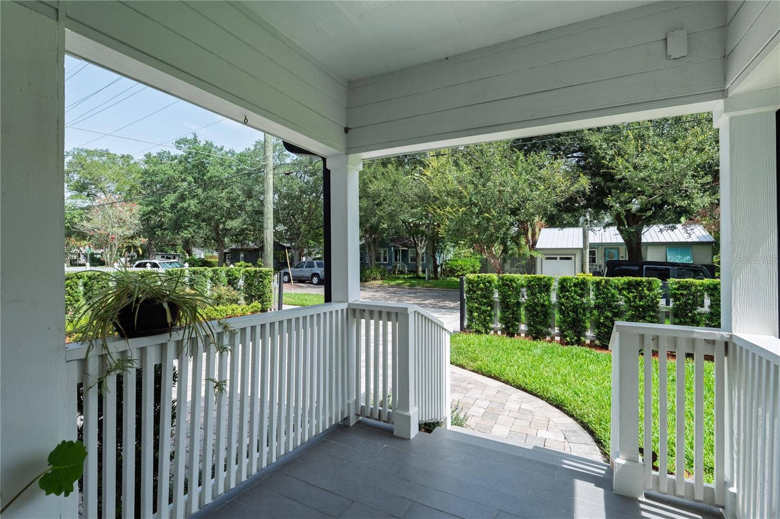 front porch stoop