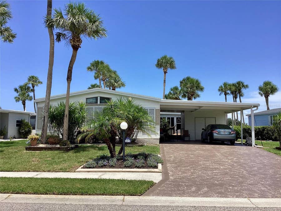 Property photo for 8451 IMPERIAL CIRCLE, Palmetto, FL