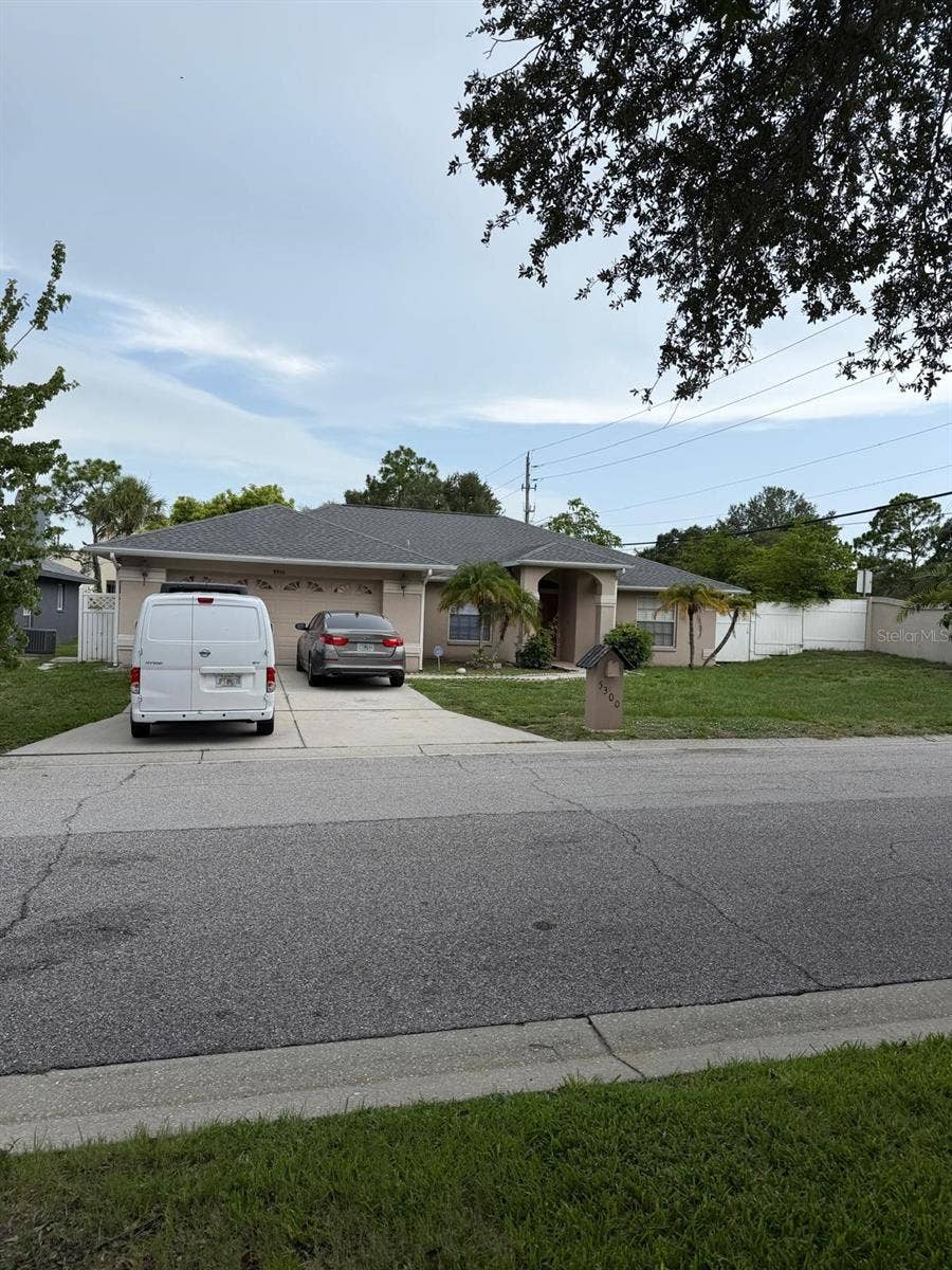 5300 SOUTHERLY WAY, Sarasota, FL 34232 5300 SOUTHERLY WAY, Sarasota, FL 34232