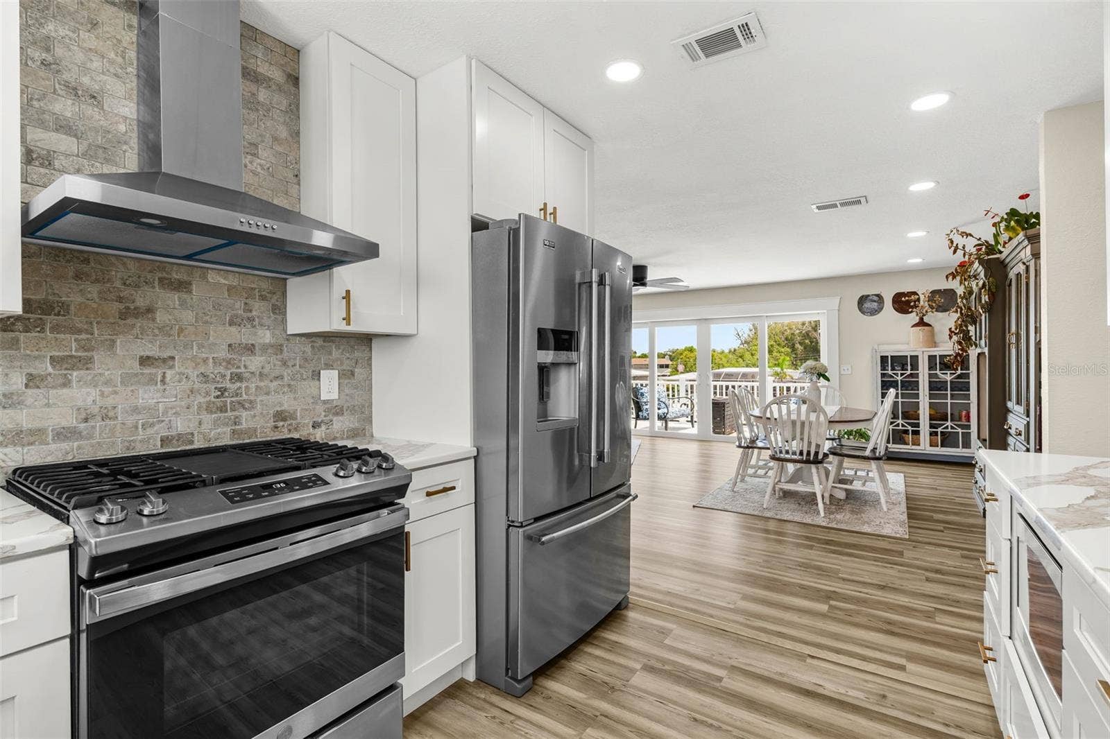 5404 BAY STATE ROAD, Palmetto, FL 34221 5404 BAY STATE ROAD, Palmetto, FL 34221