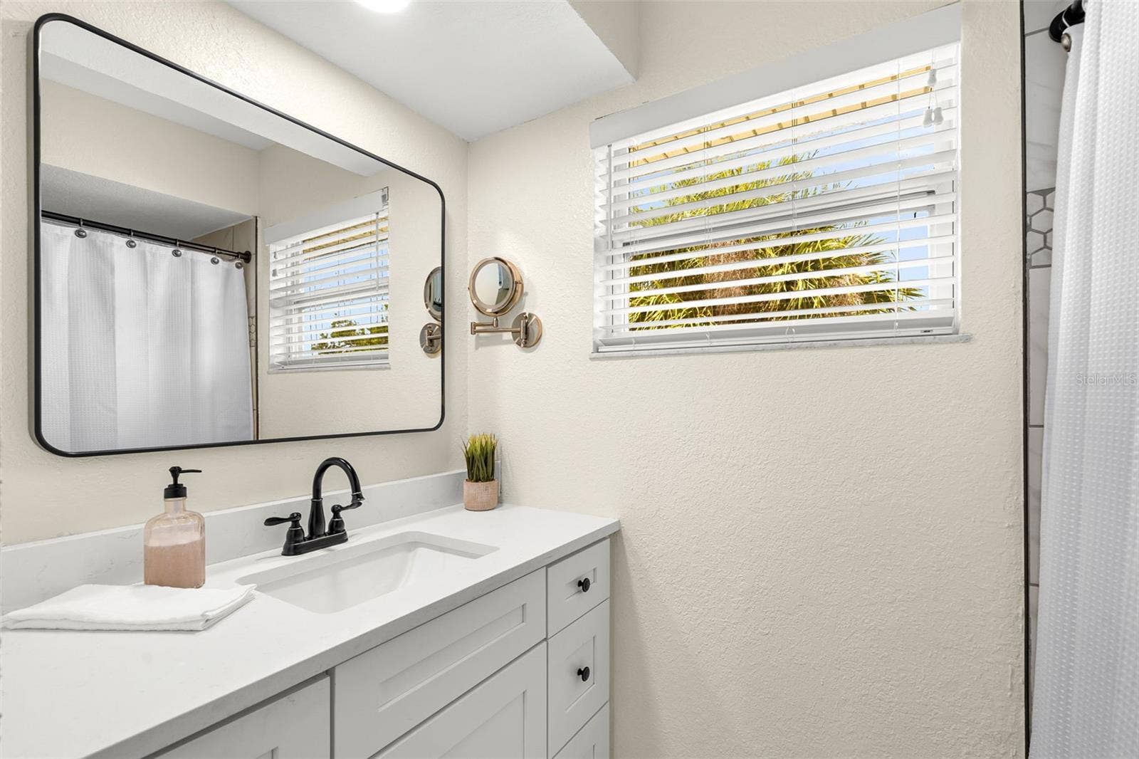 5404 BAY STATE ROAD, Palmetto, FL 34221 5404 BAY STATE ROAD, Palmetto, FL 34221