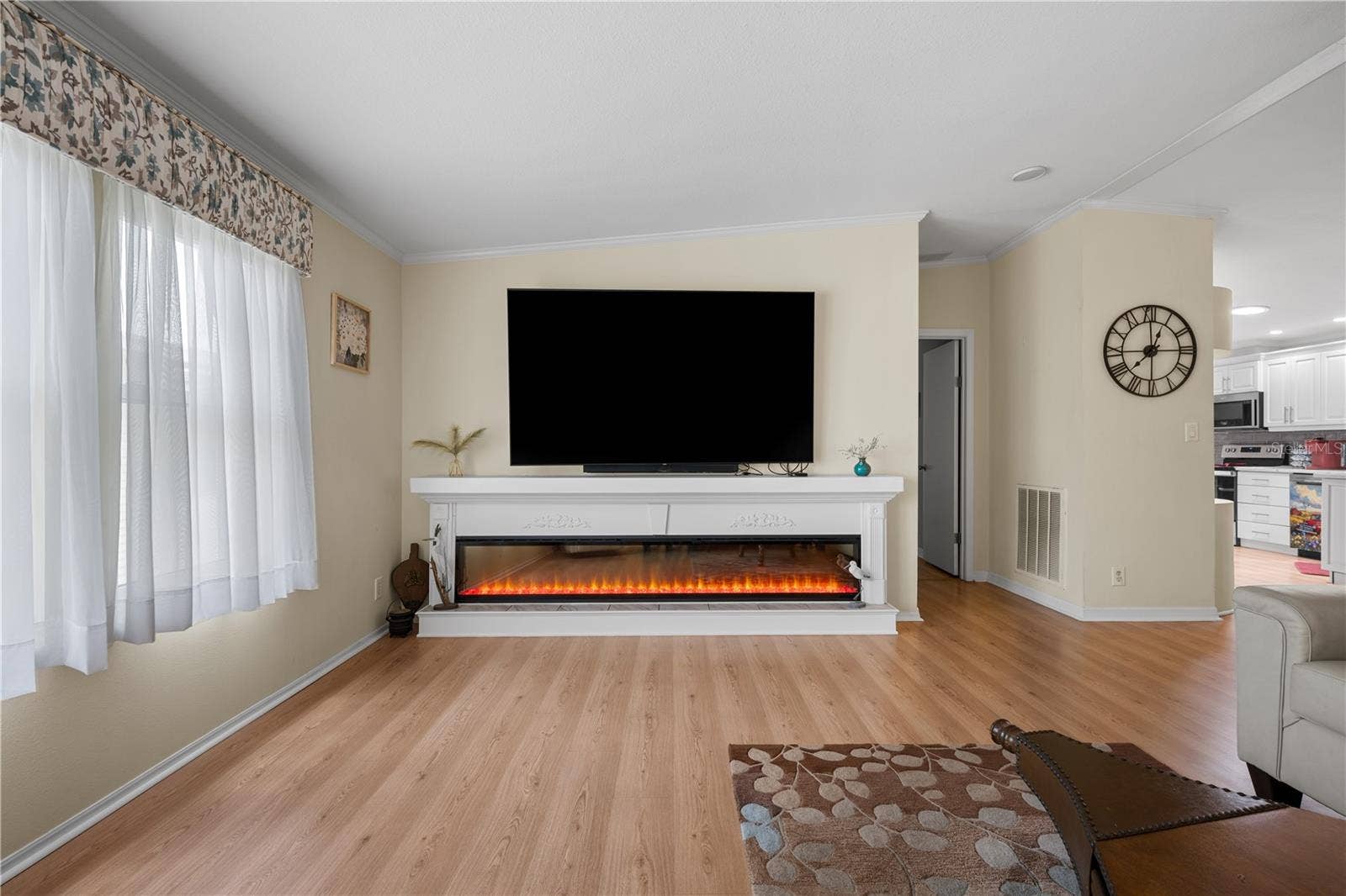 8433 REGAL WAY, Palmetto, FL 34221 8433 REGAL WAY, Palmetto, FL 34221