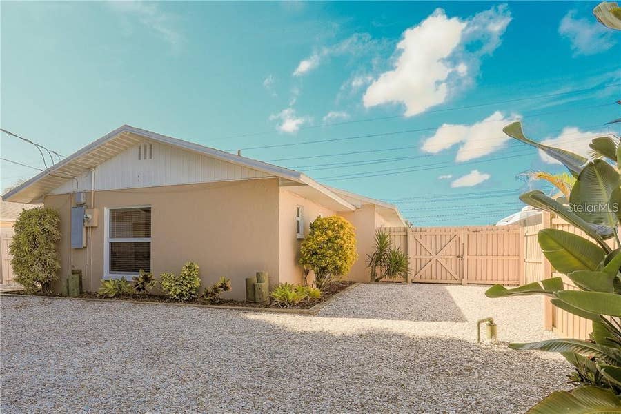 Property photo for 2907 HYDE PARK STREET, Sarasota, FL