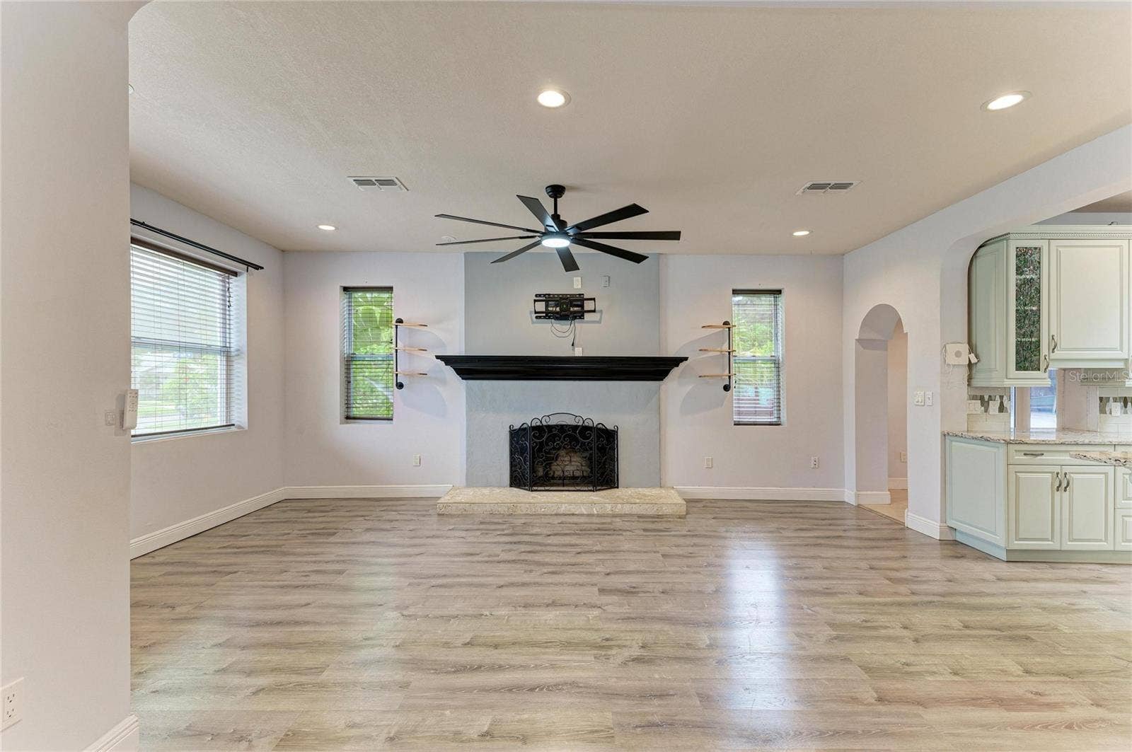 1712 4TH STREET W, Palmetto, FL 34221
