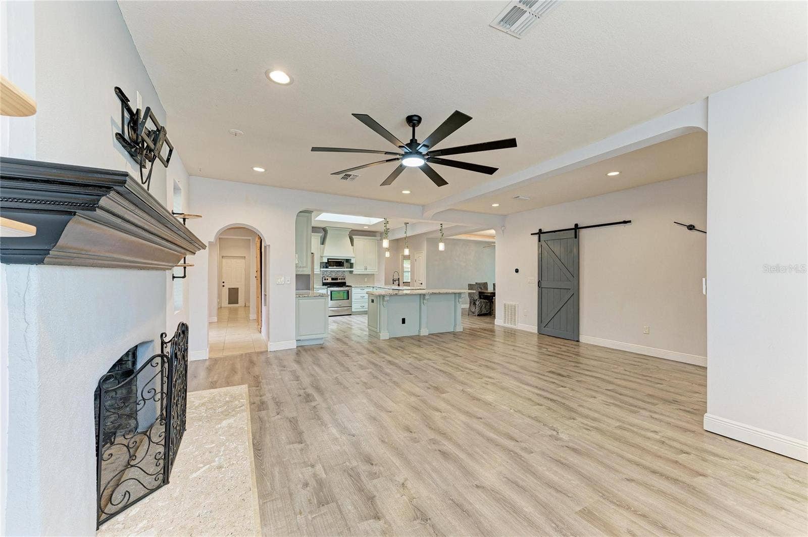 1712 4TH STREET W, Palmetto, FL 34221
