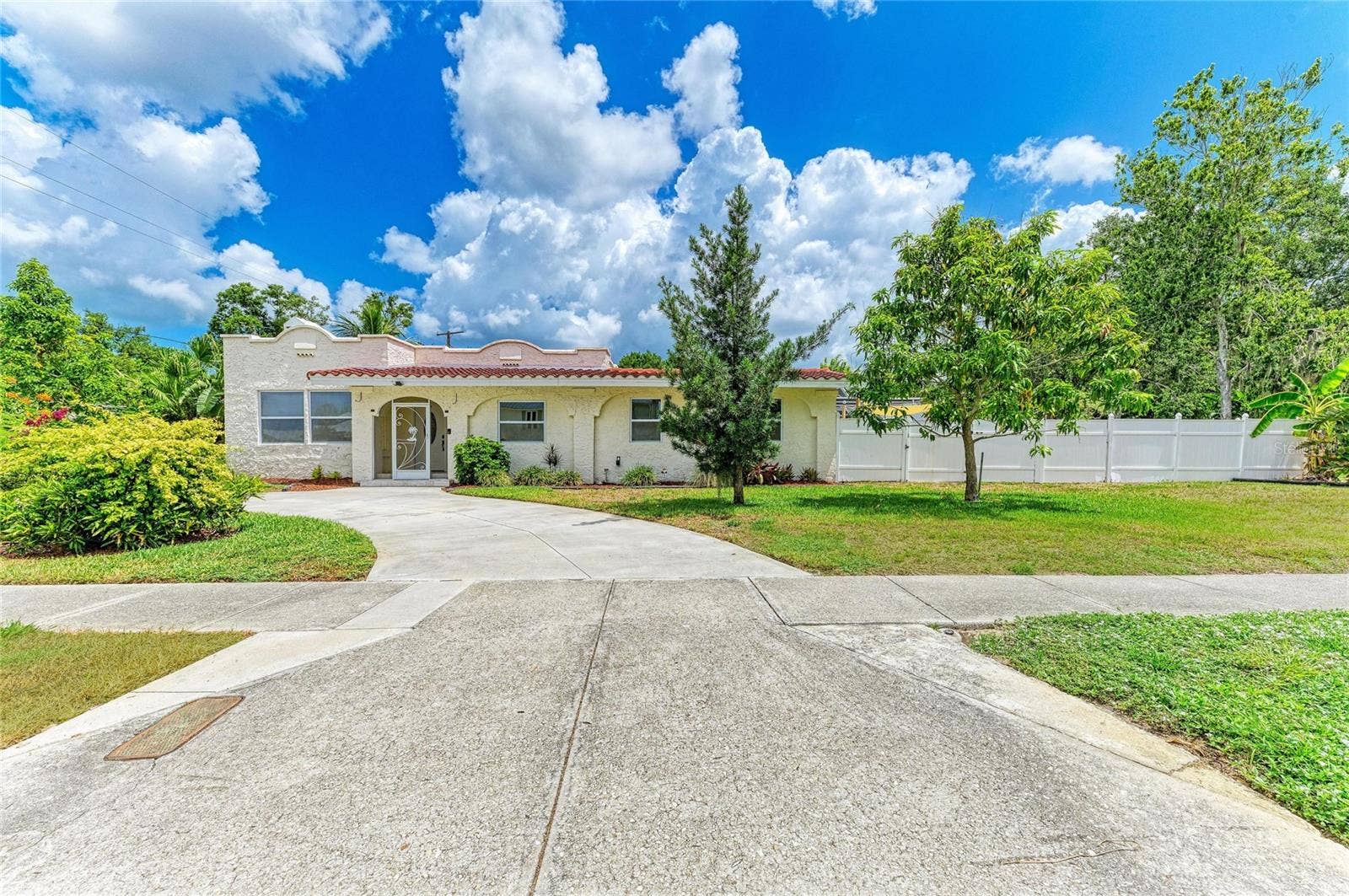 1712 4TH STREET W, Palmetto, FL 34221