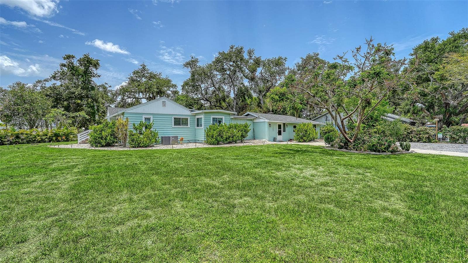 1507 10TH AVENUE W, Palmetto, FL 34221 1507 10TH AVENUE W, Palmetto, FL 34221
