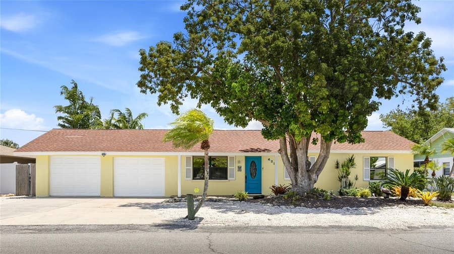Property photo for 423 47 STREET NW, Bradenton, FL