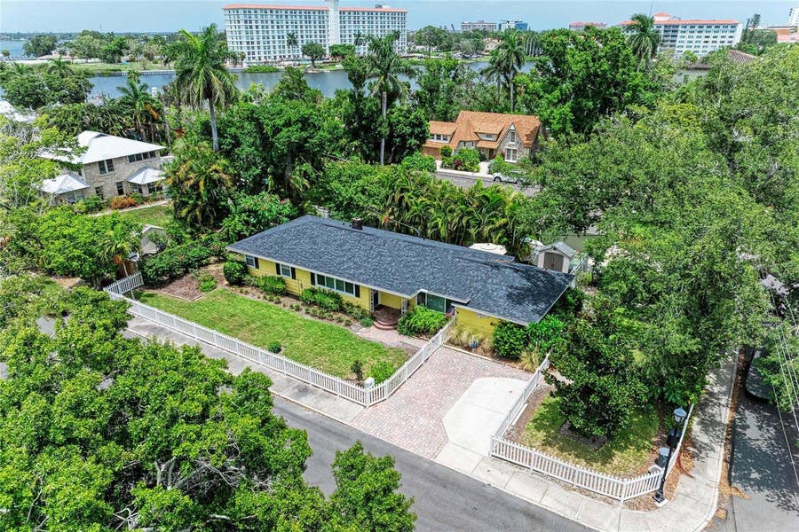 Property photo for 405 20TH STREET W, Bradenton, FL