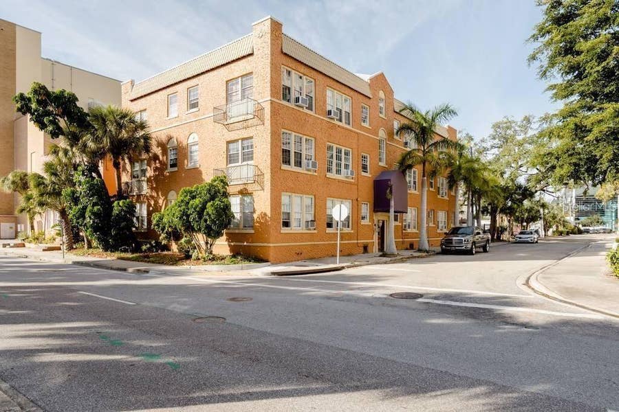 Property photo for 118 INDIAN PLACE, #15, Sarasota, FL