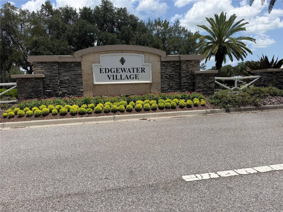 Property photo for 6506 WATERS EDGE WAY, Bradenton, FL