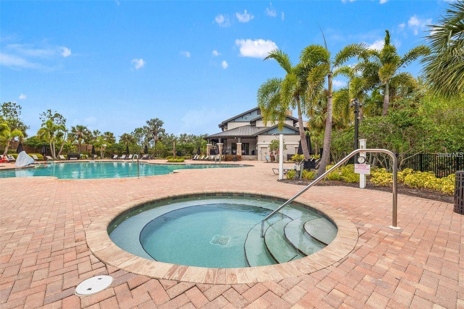 5763 BUNGALOW GROVE COURT, Palmetto, FL 34221 5763 BUNGALOW GROVE COURT, Palmetto, FL 34221