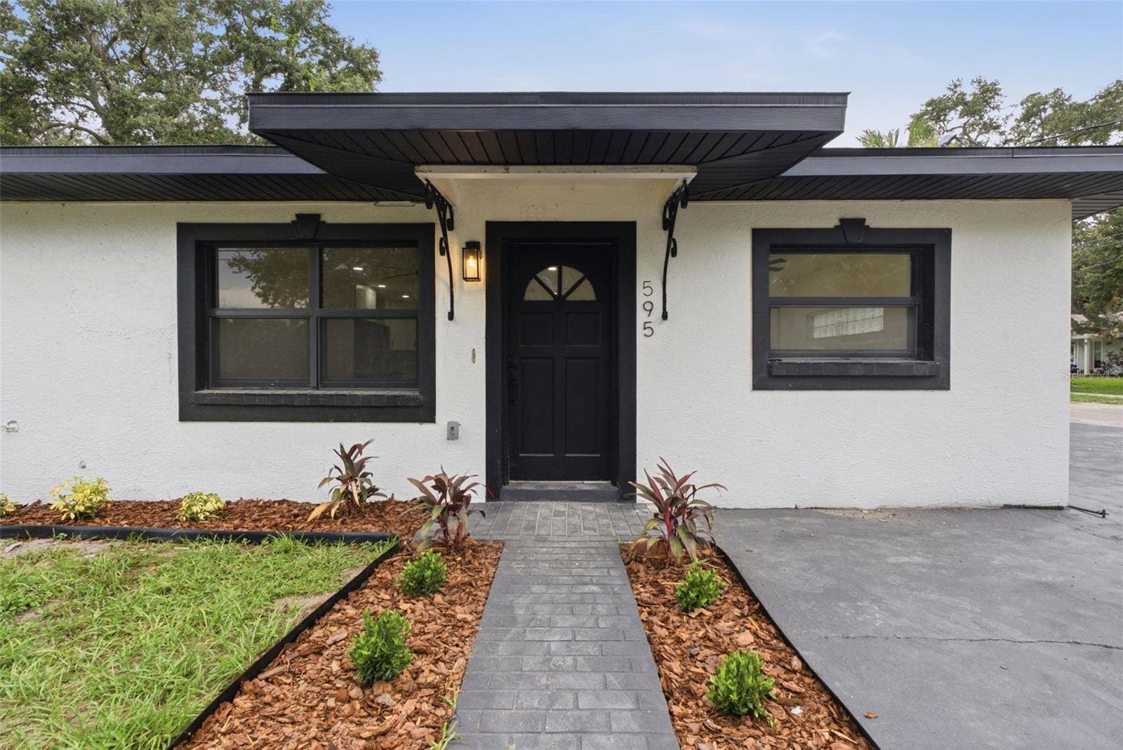 595 PINE STREET, Safety Harbor, FL 34695 595 PINE STREET, Safety Harbor, FL 34695