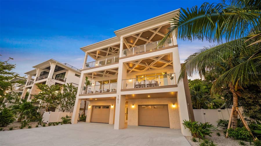Property photo for 161 TYLER DRIVE, Sarasota, FL