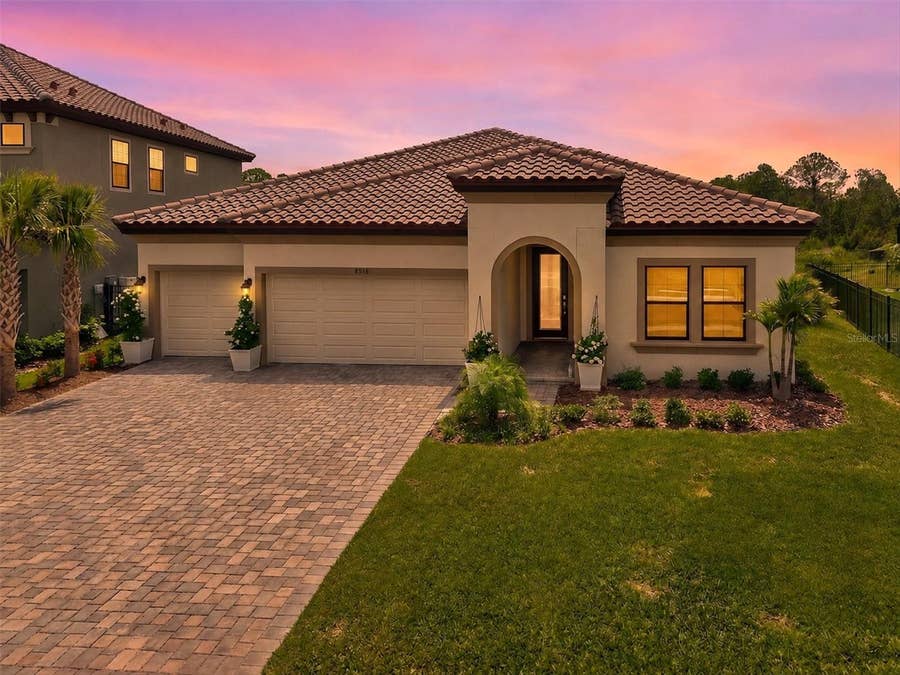 Property photo for 8818 EASTWYCK DRIVE, Parrish, FL