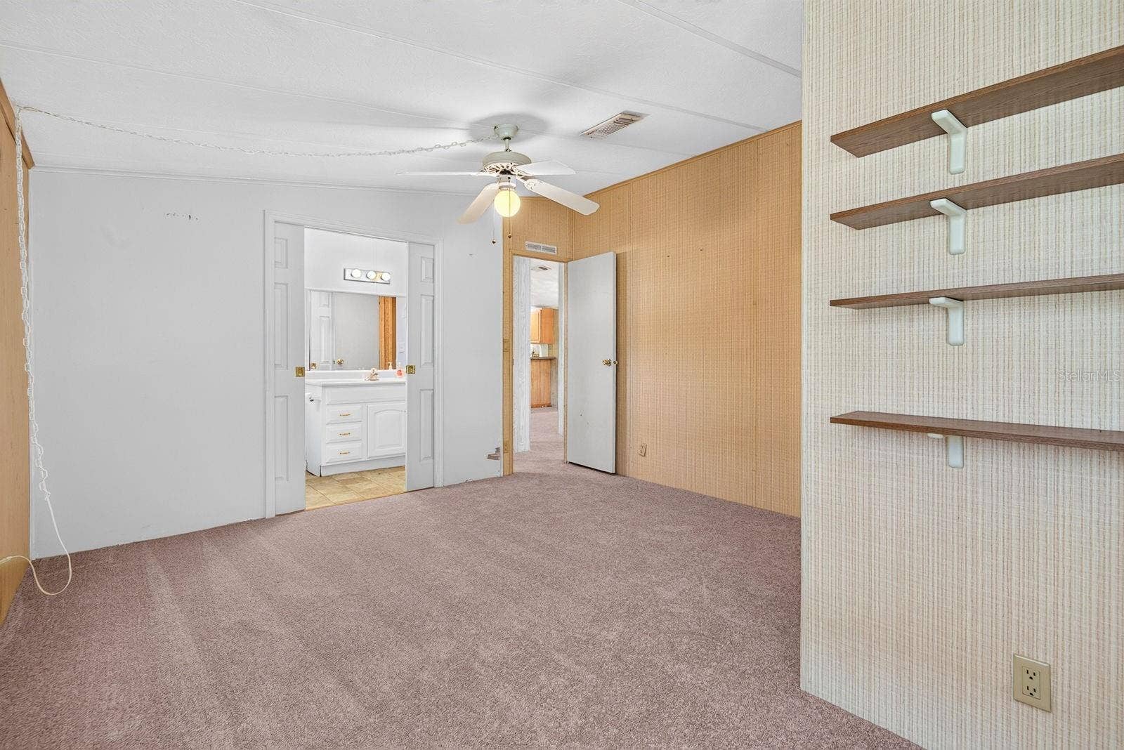 9107 34TH AVENUE E, Palmetto, FL 34221 9107 34TH AVENUE E, Palmetto, FL 34221