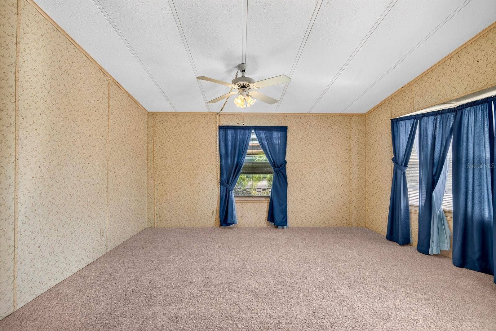 9107 34TH AVENUE E, Palmetto, FL 34221 9107 34TH AVENUE E, Palmetto, FL 34221