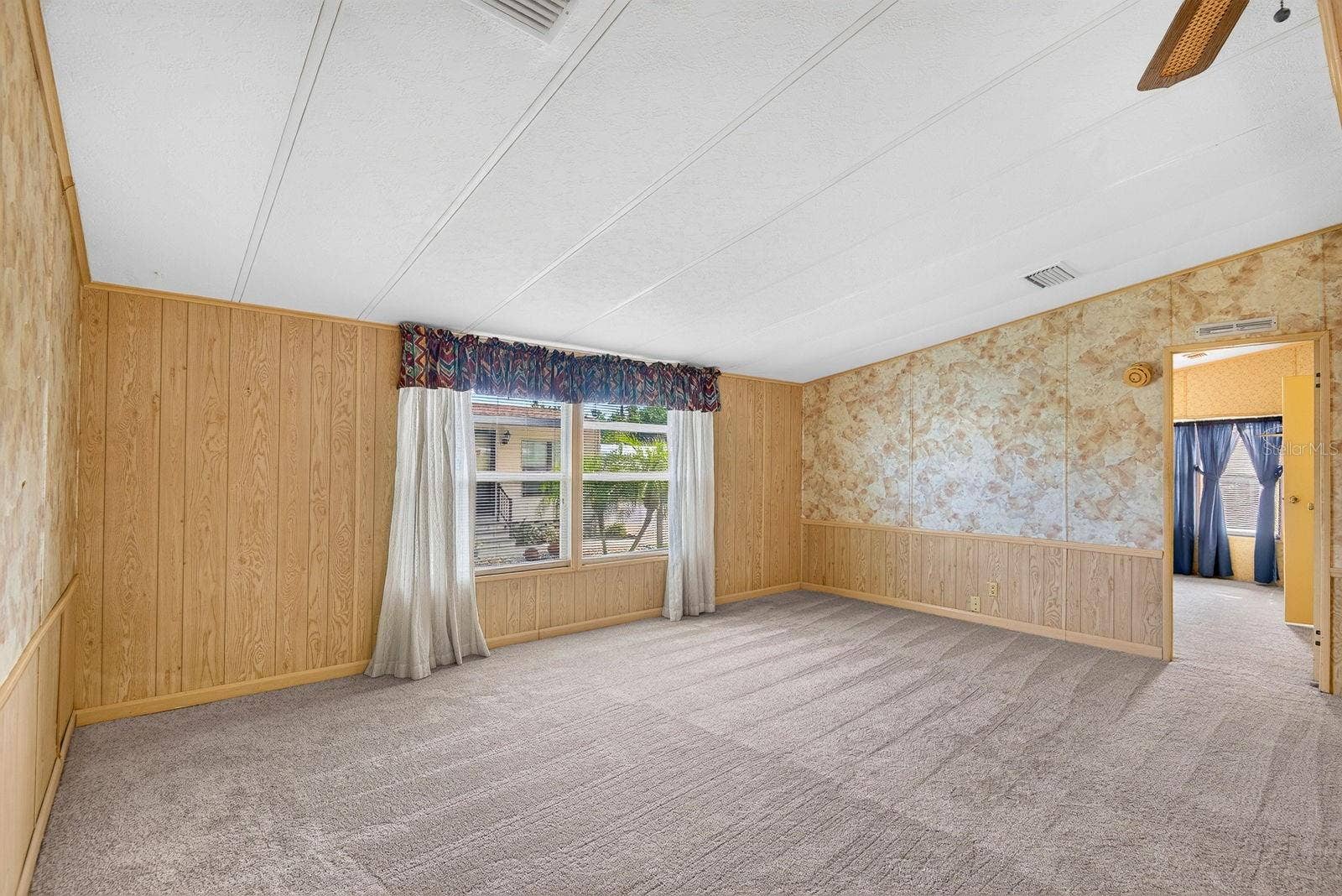 9107 34TH AVENUE E, Palmetto, FL 34221 9107 34TH AVENUE E, Palmetto, FL 34221