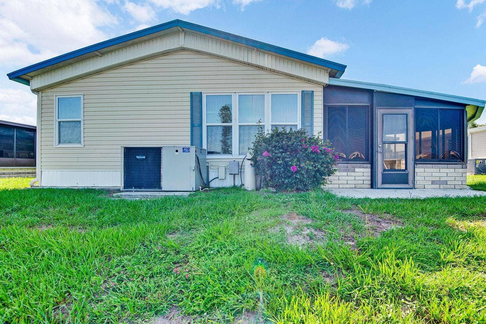9107 34TH AVENUE E, Palmetto, FL 34221 9107 34TH AVENUE E, Palmetto, FL 34221