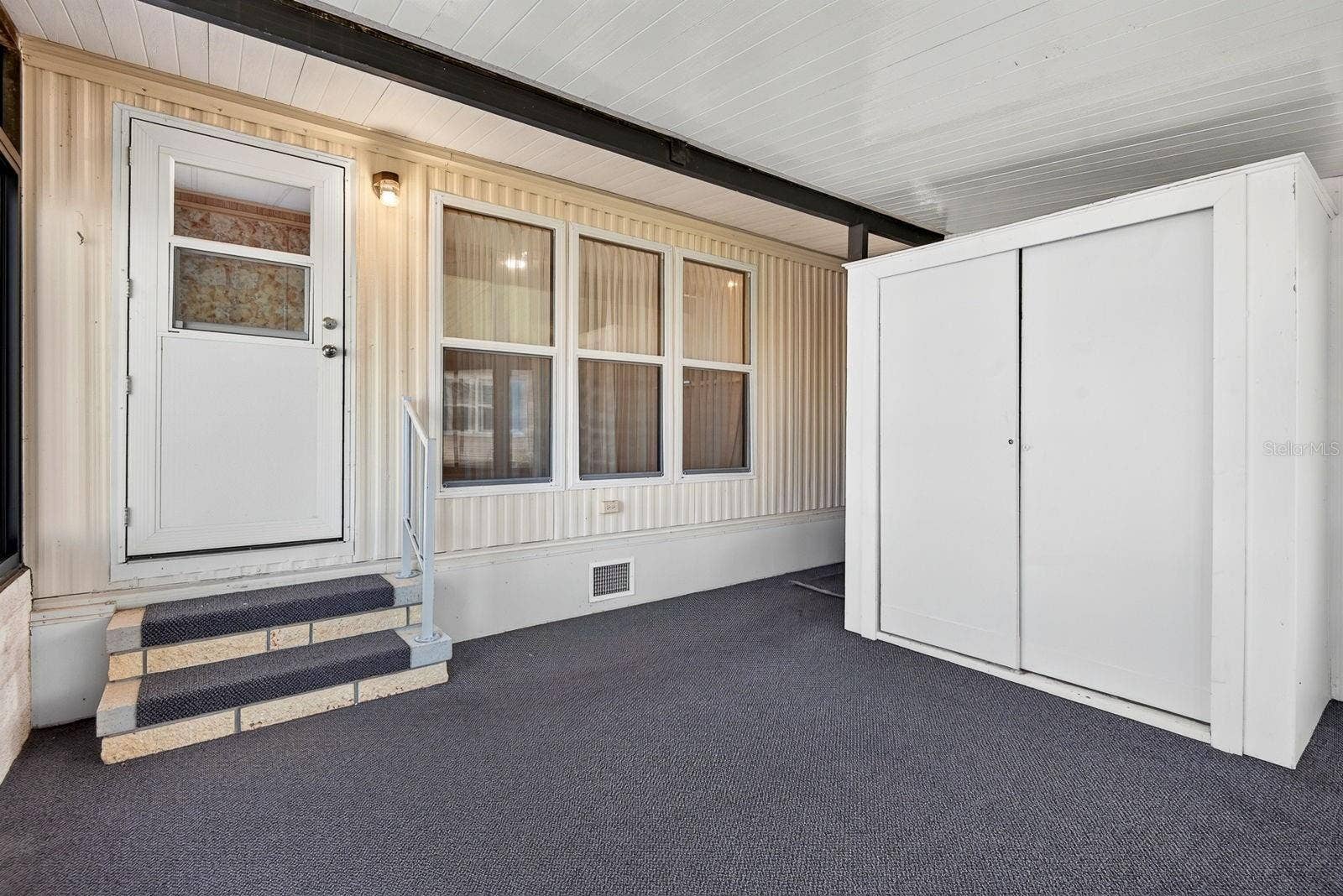 9107 34TH AVENUE E, Palmetto, FL 34221 9107 34TH AVENUE E, Palmetto, FL 34221