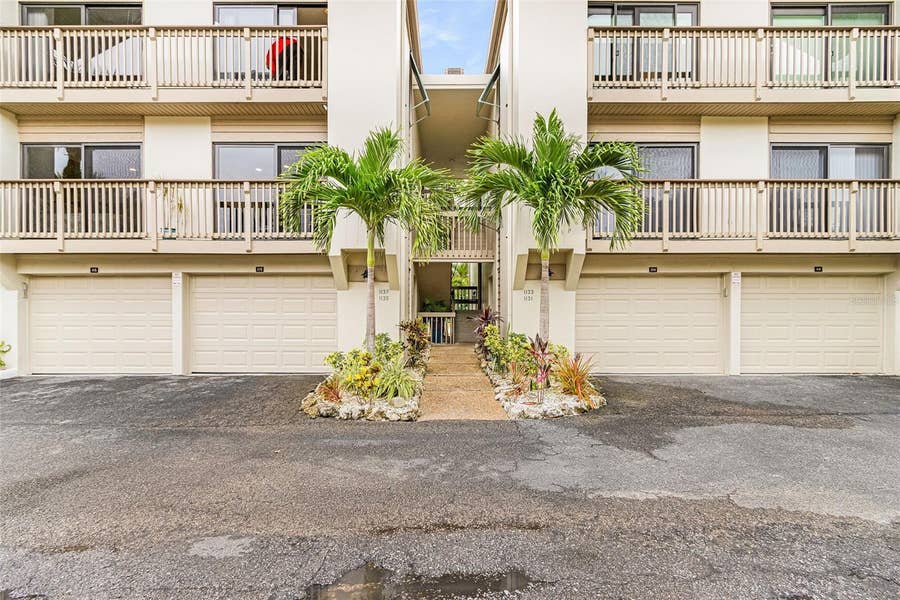 Property photo for 1135 LAKE HOUSE CIRCLE, #C115, Sarasota, FL