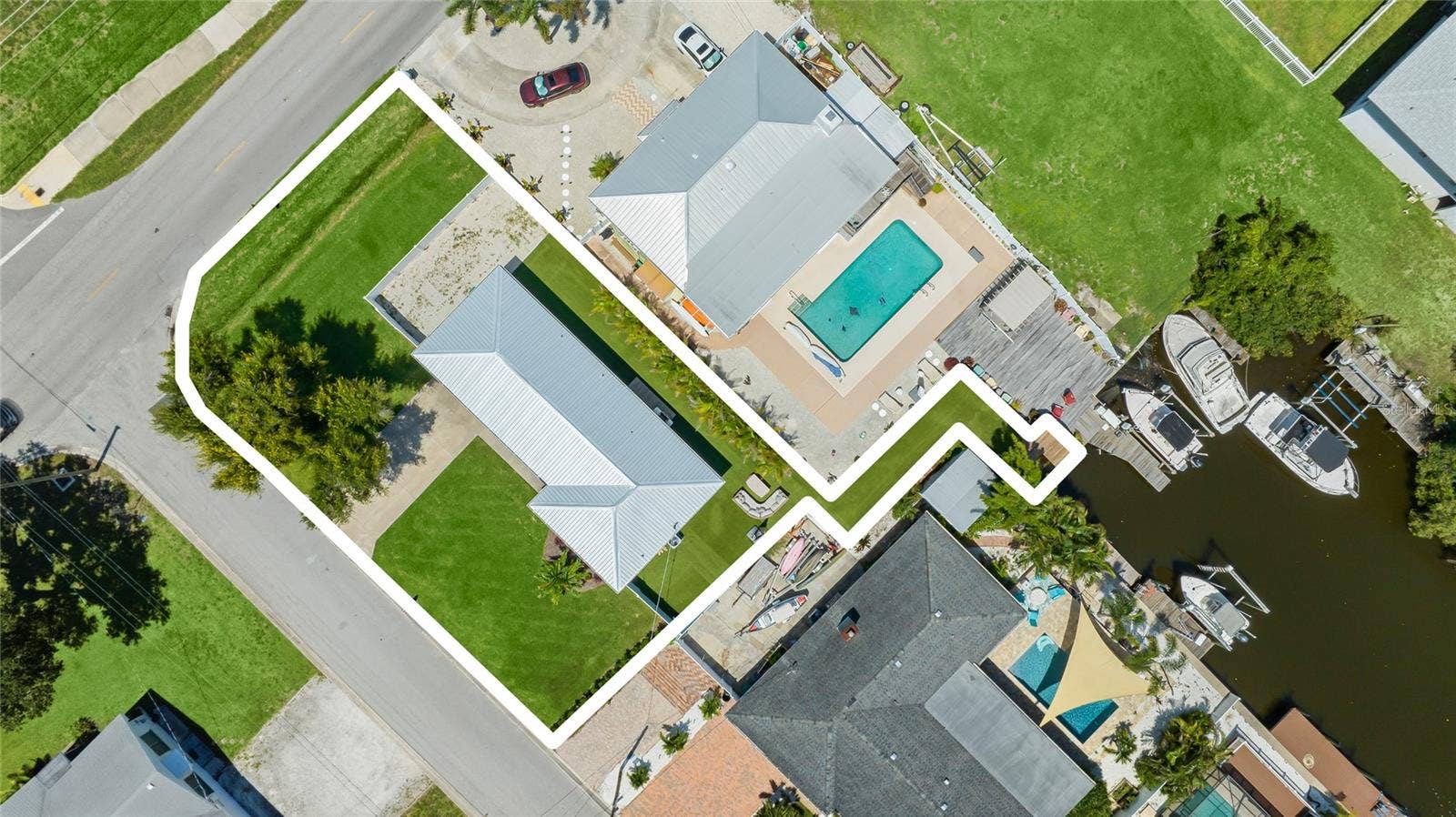 912 21ST AVENUE W, Palmetto, FL 34221 912 21ST AVENUE W, Palmetto, FL 34221