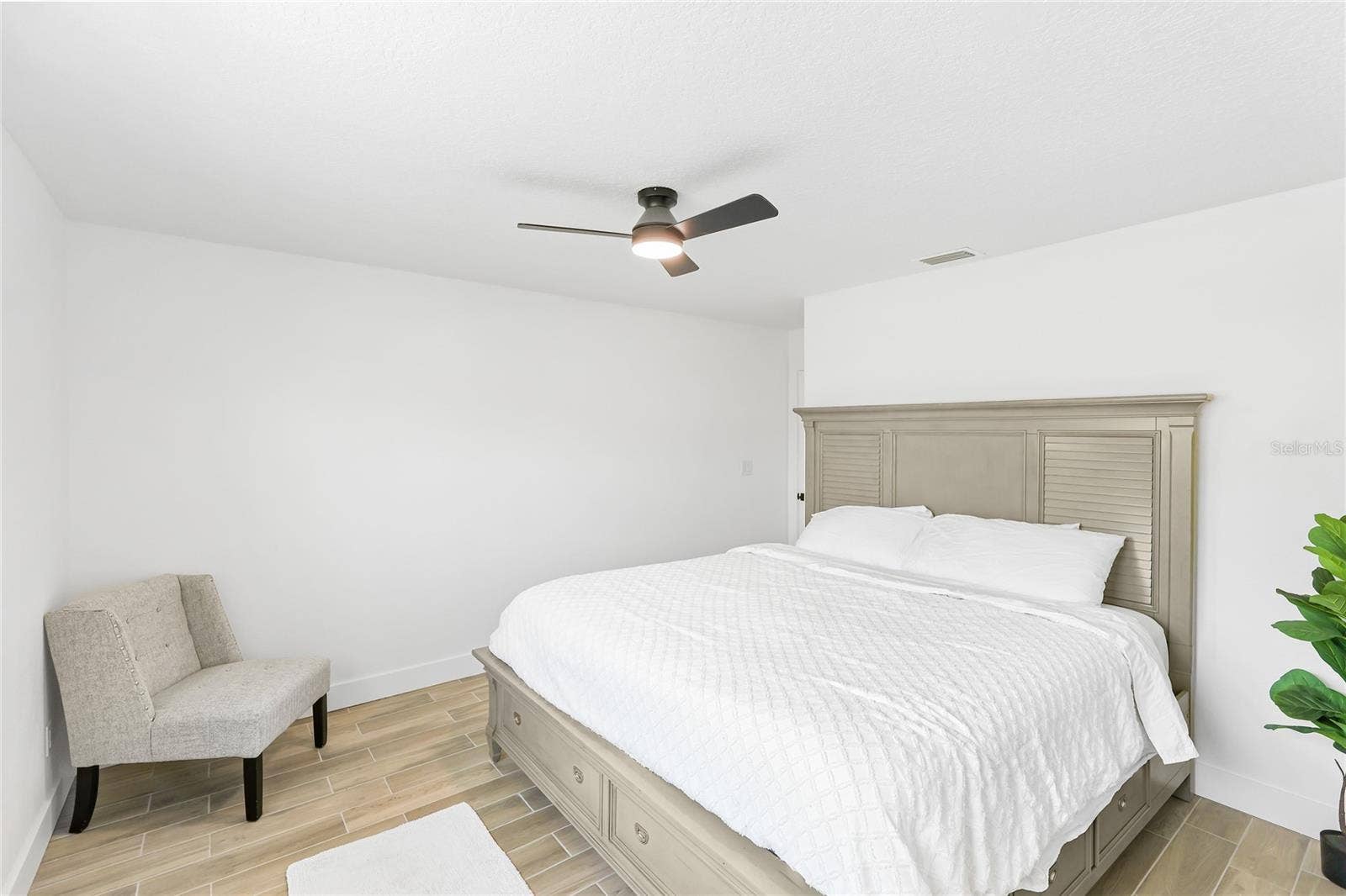912 21ST AVENUE W, Palmetto, FL 34221 912 21ST AVENUE W, Palmetto, FL 34221