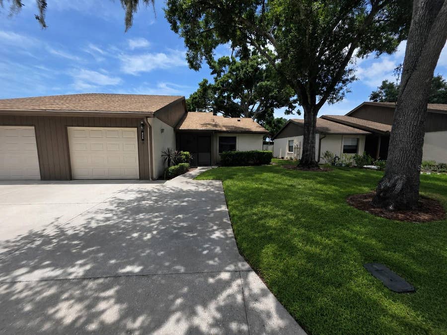 Property photo for 225 OAK HILL DRIVE, #10, Sarasota, FL