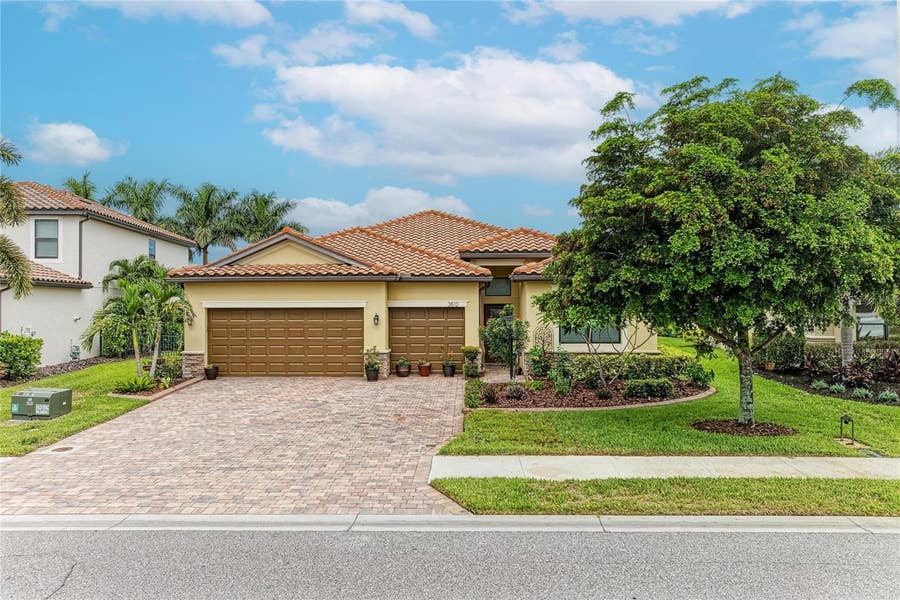 Property photo for 3512 SAVANNA PALMS COURT, Lakewood Ranch, FL