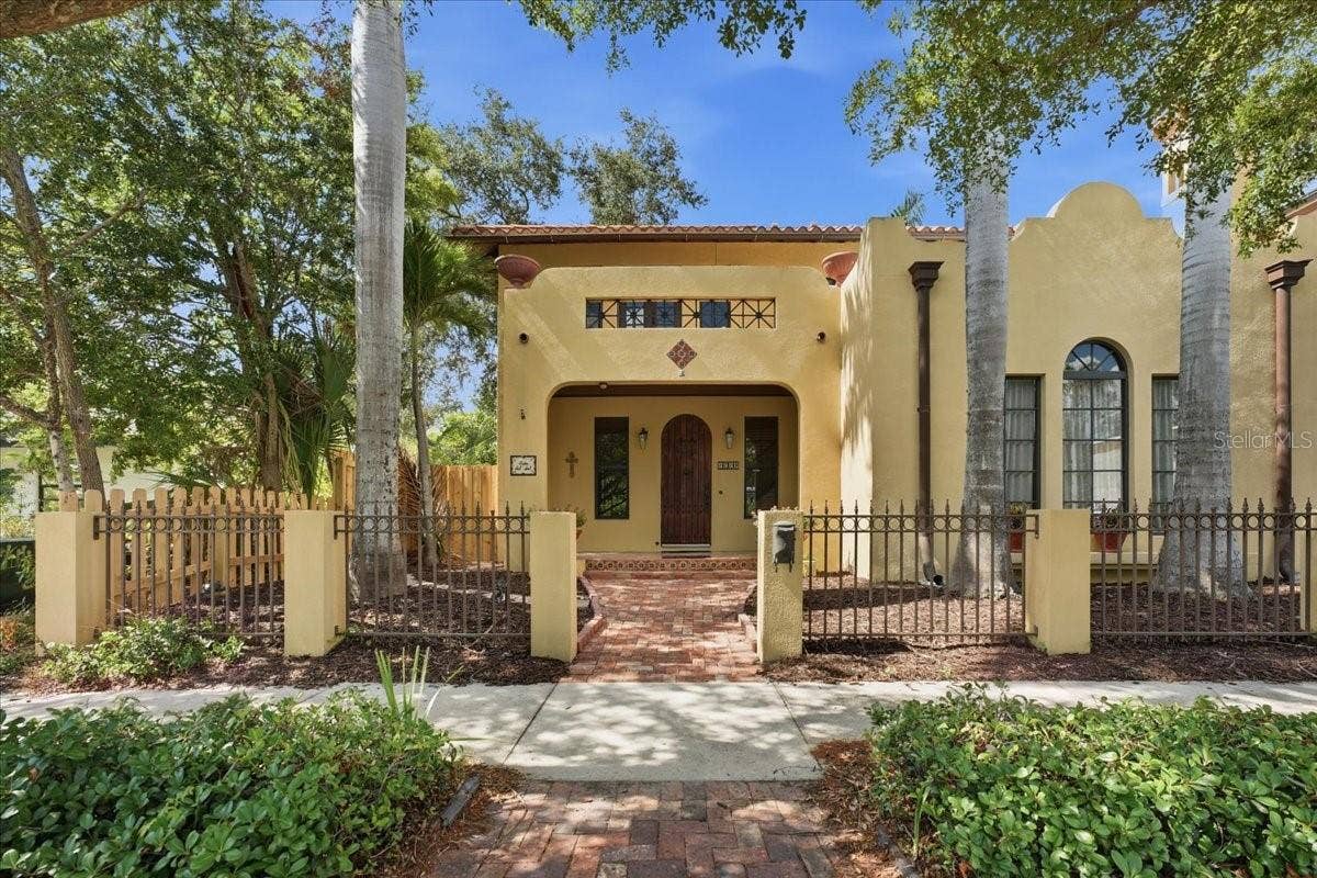 1719 7TH STREET, Sarasota, FL 34236 1719 7TH STREET, Sarasota, FL 34236