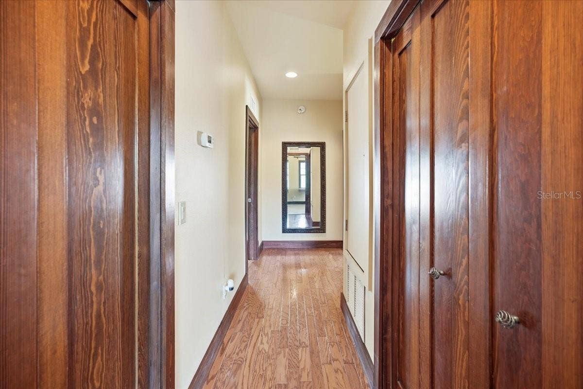 1719 7TH STREET, Sarasota, FL 34236 Upstairs Hallway