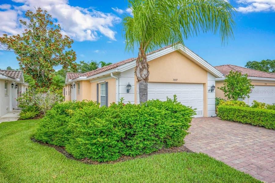 Property photo for 7617 CAMMINARE DRIVE, Sarasota, FL