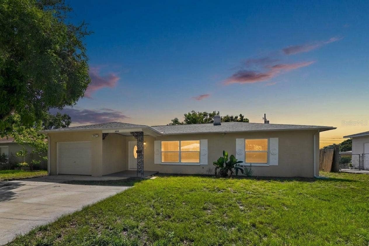 5235 ROBIN LANE N, St Petersburg, FL 33714 5235 ROBIN LANE N, St Petersburg, FL 33714