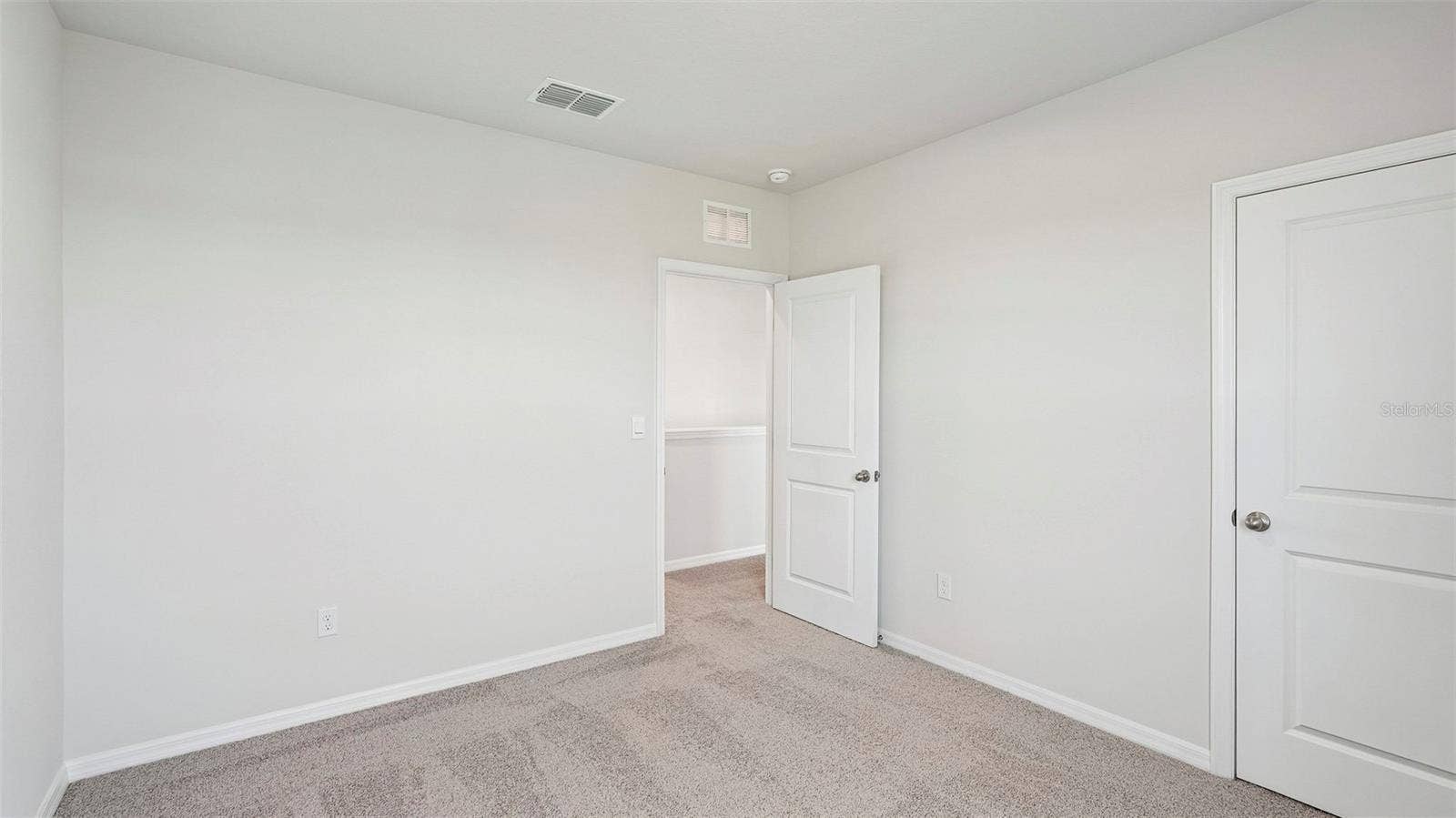 5724 SILVER MOONLIGHT DRIVE, Palmetto, FL 34221 5724 SILVER MOONLIGHT DRIVE, Palmetto, FL 34221