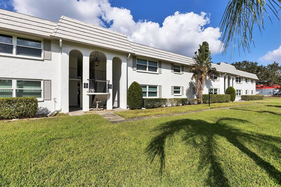 Property photo for 5800 HOLLYWOOD BOULEVARD, #312, Sarasota, FL