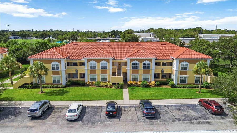 Property photo for 1000 VILLAGIO CIRCLE, #201, Sarasota, FL