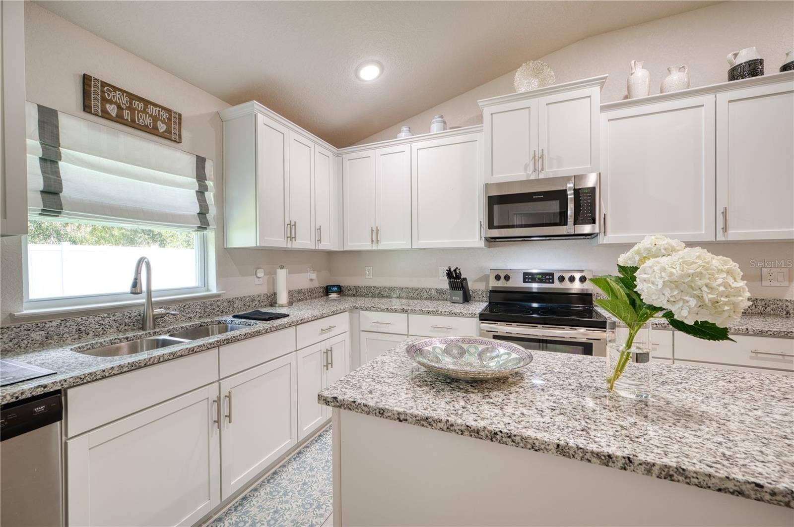 9406 43RD COURT E, Parrish, FL 34219 9406 43RD COURT E, Parrish, FL 34219