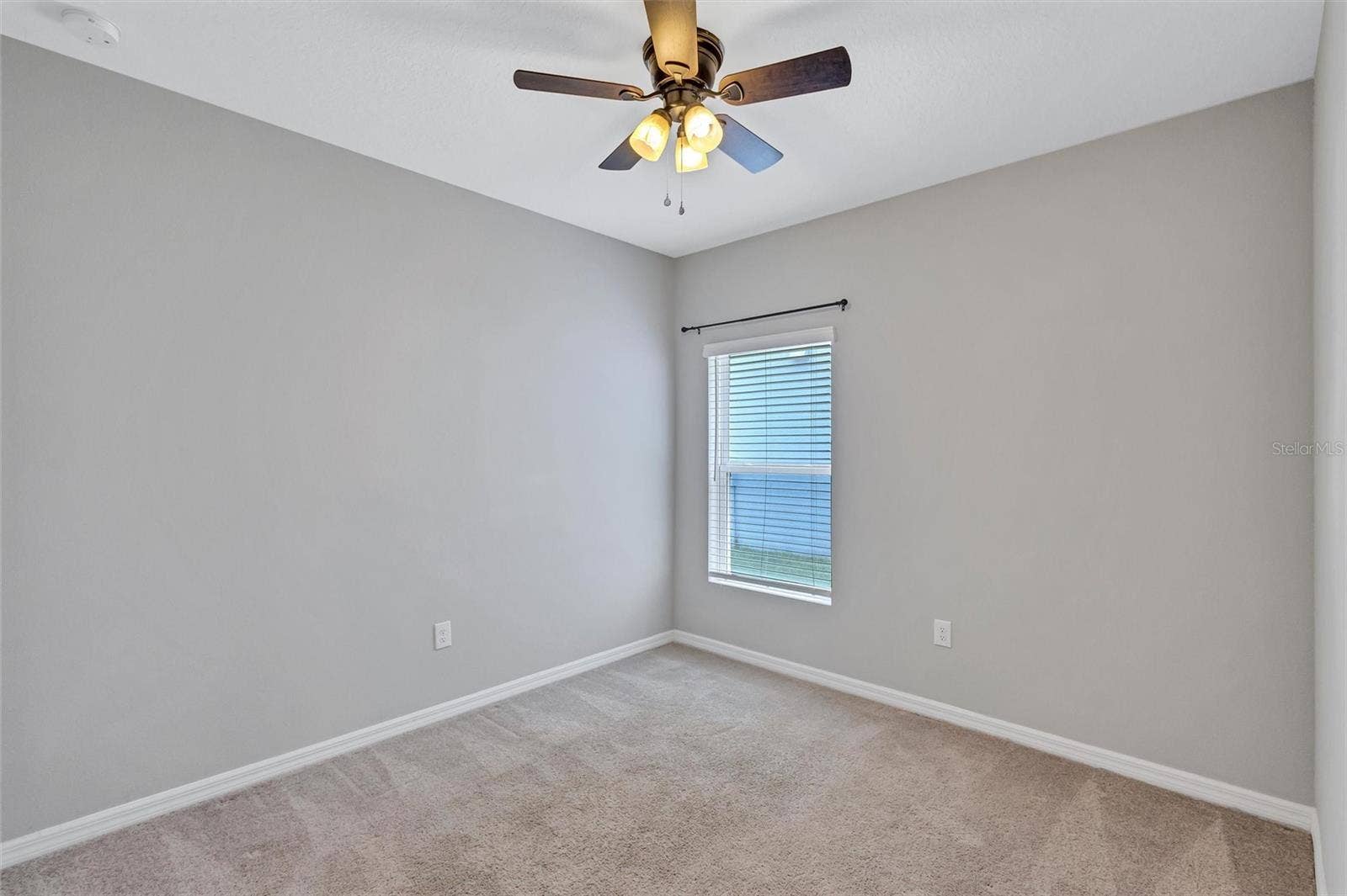 6255 SPRINGMONT LOOP, Palmetto, FL 34221 6255 SPRINGMONT LOOP, Palmetto, FL 34221