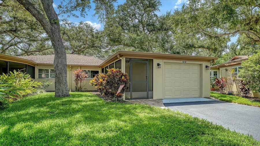 Property photo for 7031 BRIGHT CREEK DRIVE, #4, Sarasota, FL