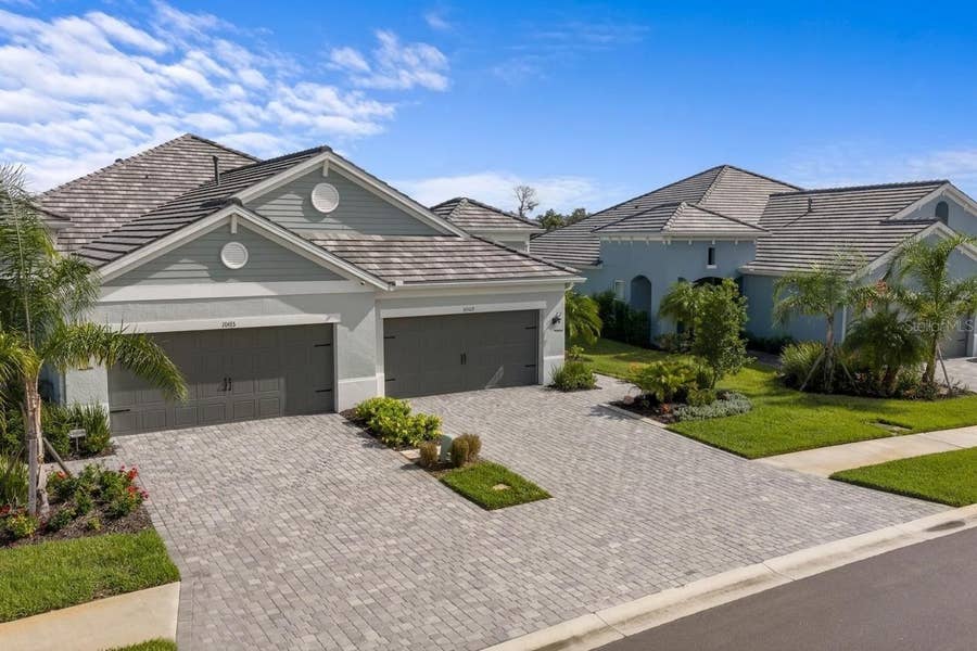 Property photo for 10169 LAKE WALES CIRCLE, Sarasota, FL