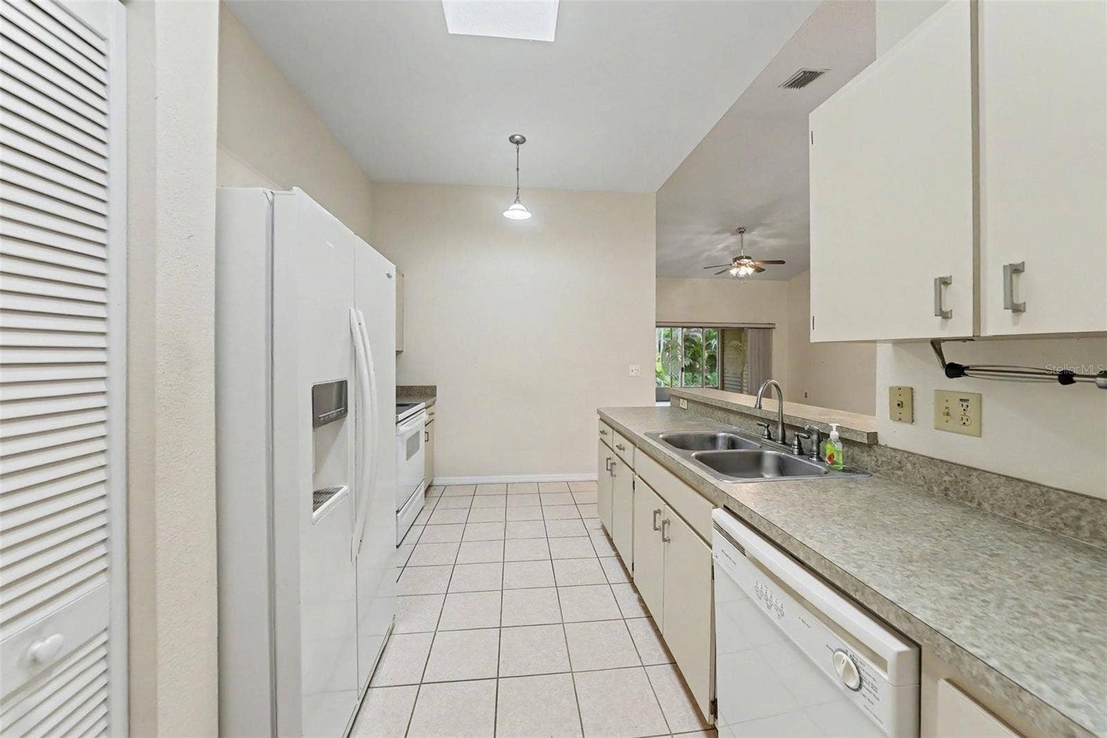2437 NANTUCKET HARBOR LOOP, #2437, Sun City Center, FL 33573 2437 NANTUCKET HARBOR LOOP, #2437, Sun City Center, FL 33573