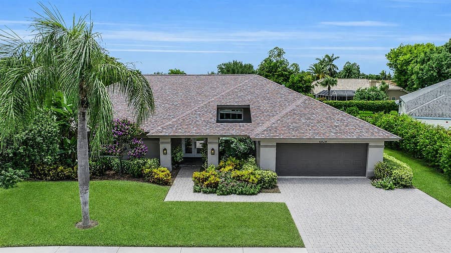 Property photo for 4528 SPRING FLOWER COURT, Sarasota, FL
