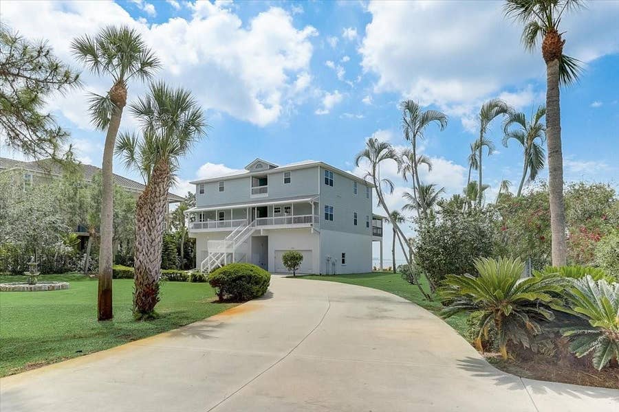 Property photo for 2424 BAY DRIVE, #2424/2426, Bradenton, FL