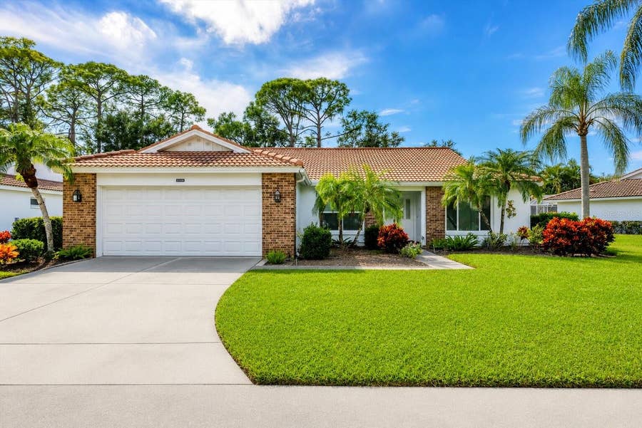 Property photo for 5908 GARDEN LAKES MAJESTIC, Bradenton, FL