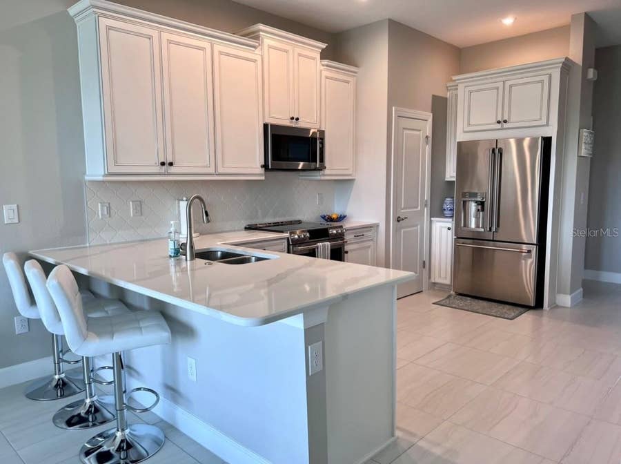 Property photo for 5569 CANNES CIRCLE, Sarasota, FL