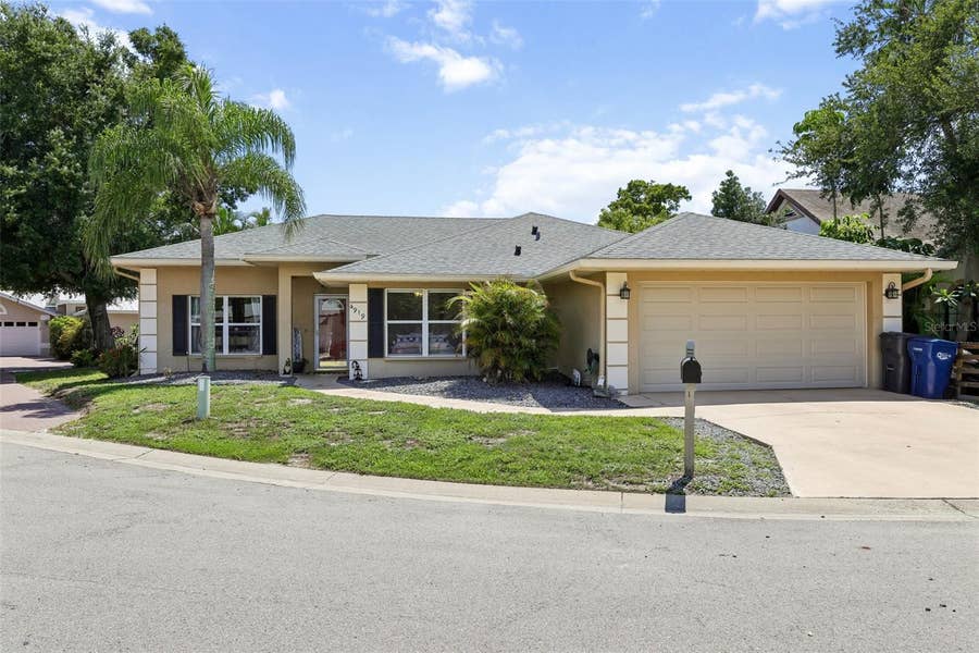 Property photo for 4919 32ND AVENUE DRIVE W, Bradenton, FL