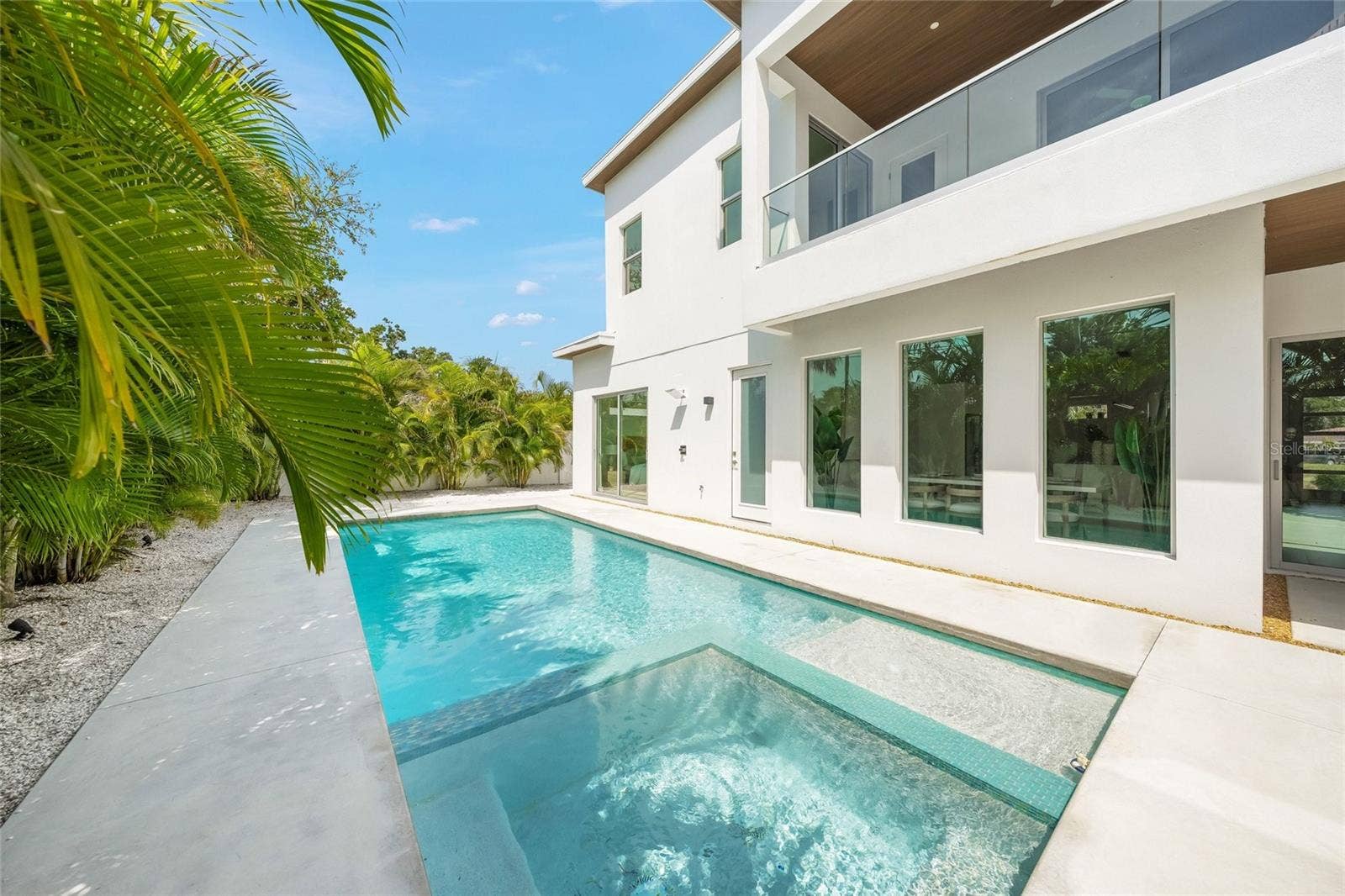 2532 FRUIT TREE DRIVE, Sarasota, FL 34239 2532 FRUIT TREE DRIVE, Sarasota, FL 34239