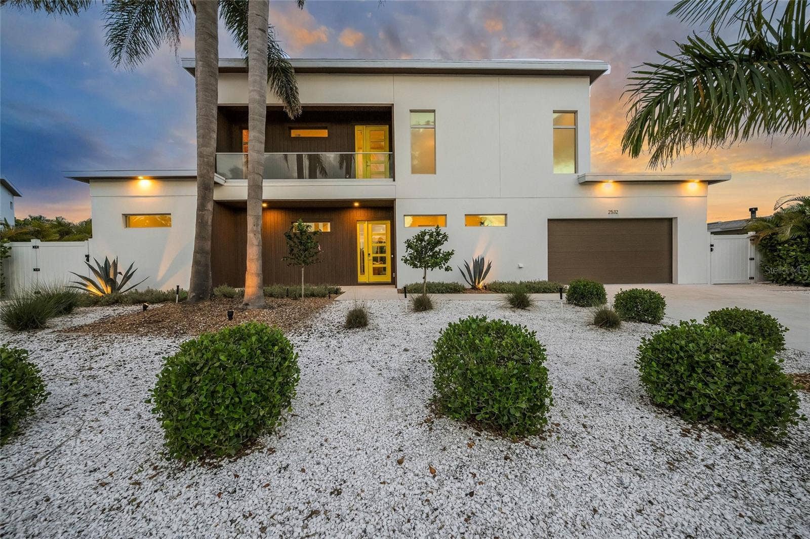 2532 FRUIT TREE DRIVE, Sarasota, FL 34239 2532 FRUIT TREE DRIVE, Sarasota, FL 34239