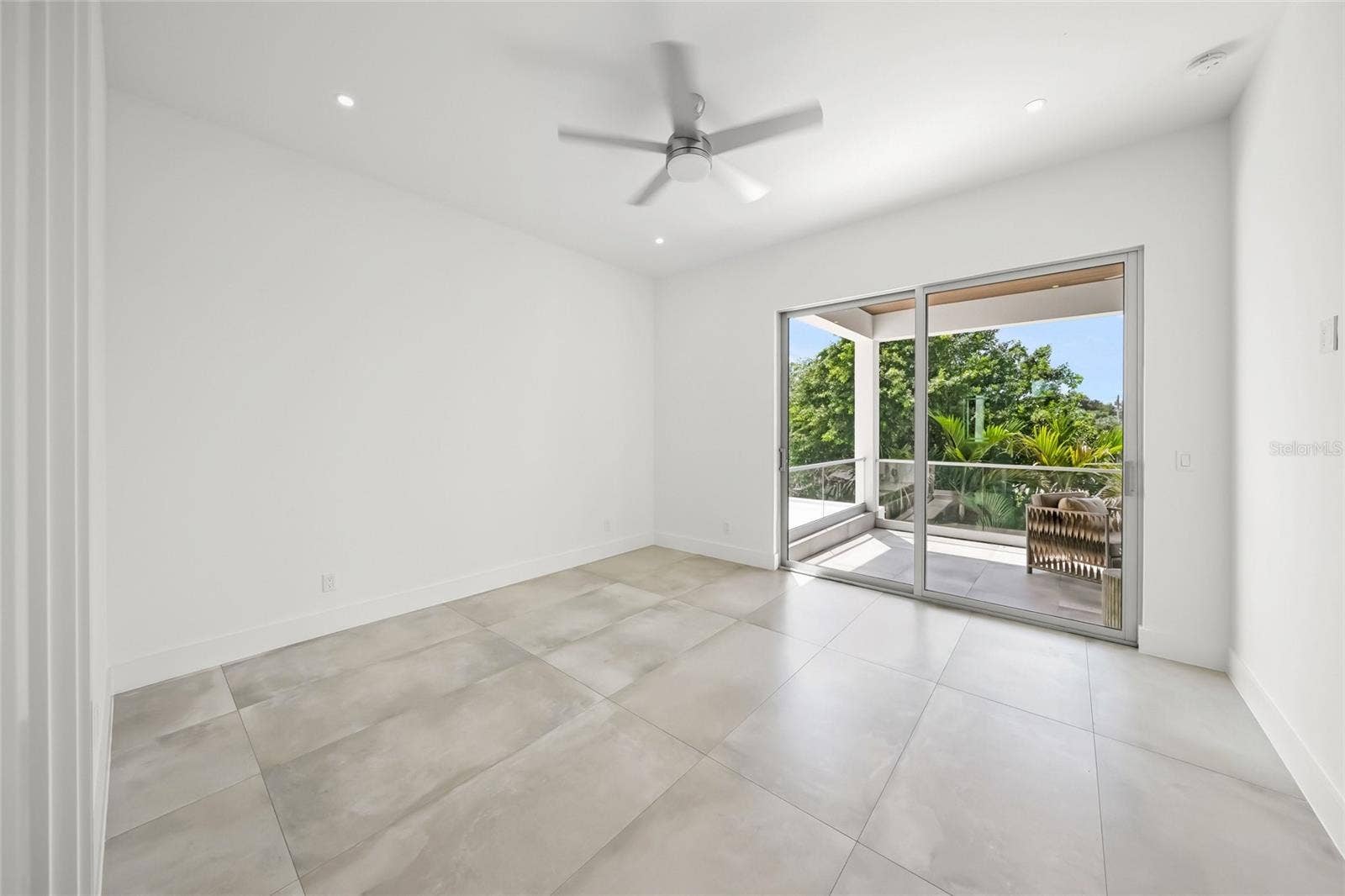2532 FRUIT TREE DRIVE, Sarasota, FL 34239 2532 FRUIT TREE DRIVE, Sarasota, FL 34239