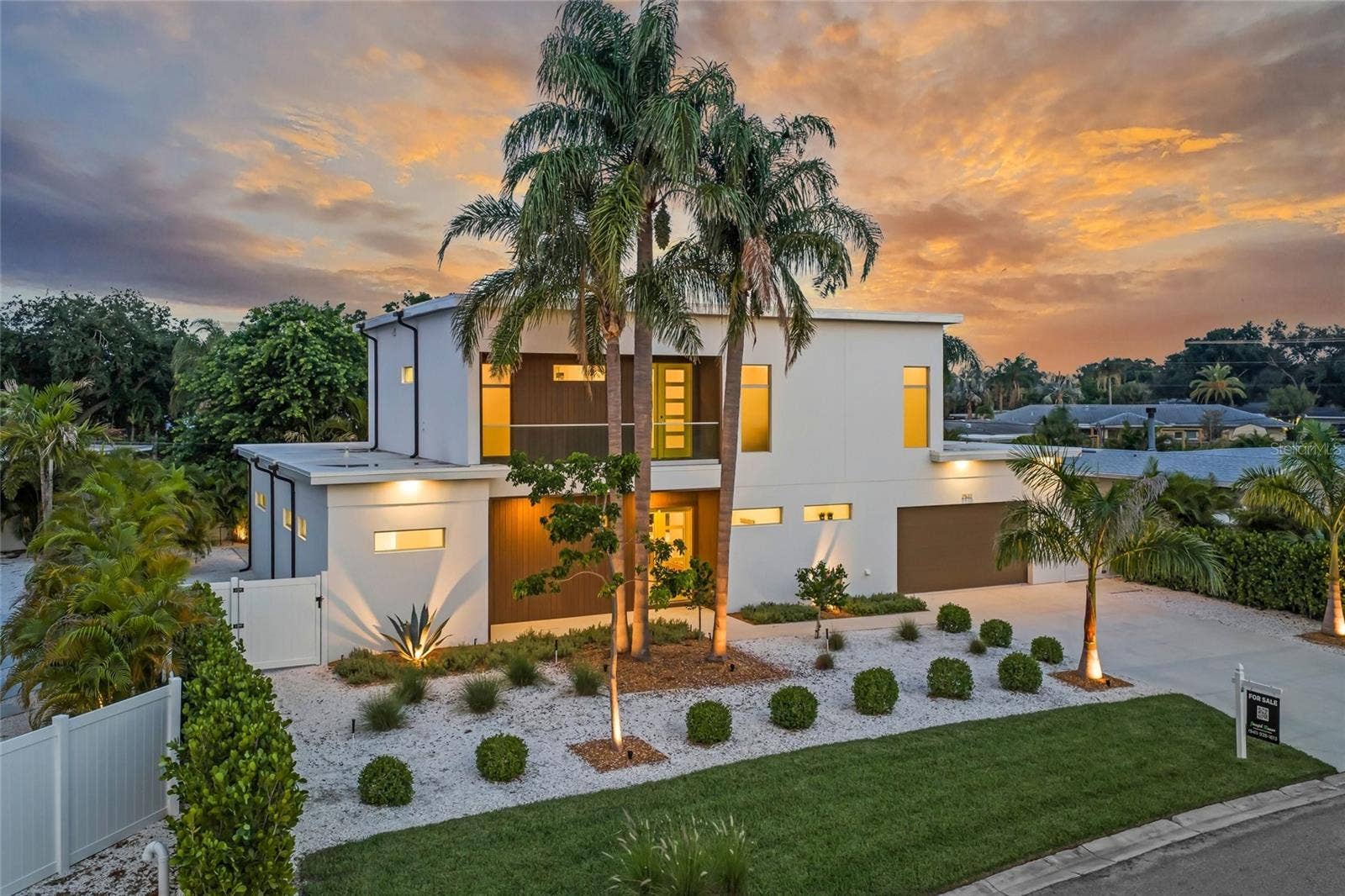 2532 FRUIT TREE DRIVE, Sarasota, FL 34239 2532 FRUIT TREE DRIVE, Sarasota, FL 34239